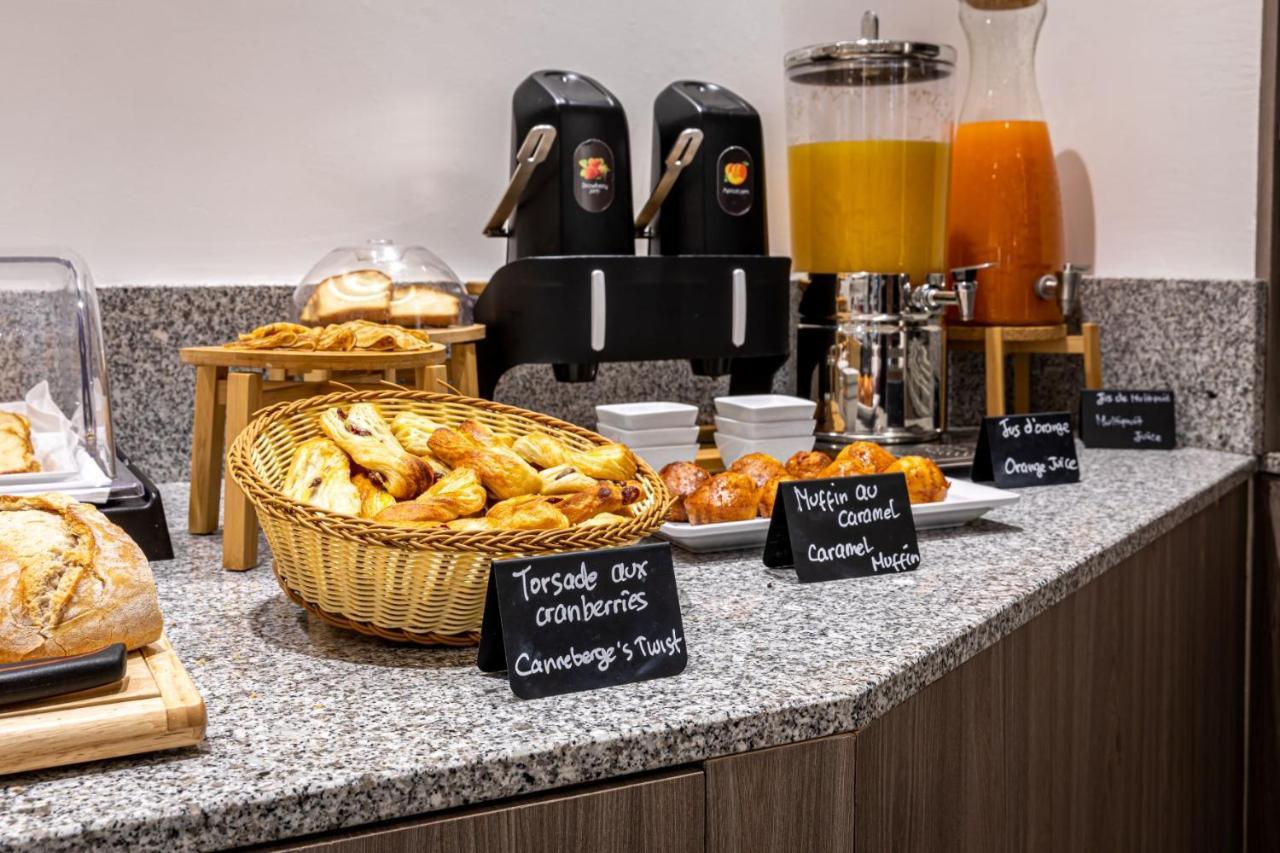Fraser Suites Paris La Defense Courbevoie Luaran gambar A typical breakfast buffet